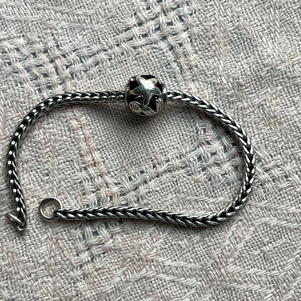 Trollbeads ocean sterling bead.